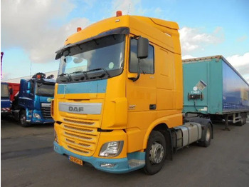 Cap tractor DAF XF 440