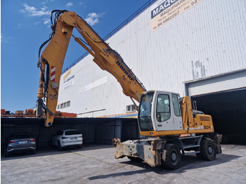 Excavator pentru manipulare de materiale LIEBHERR A 904 C