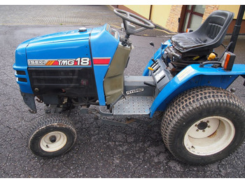 Maşină de tuns iarba ISEKI