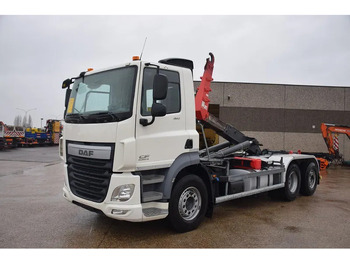 Camion cu cârlig DAF CF 460