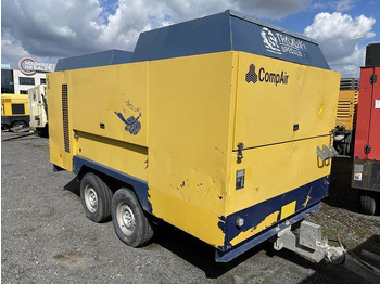 : fotografie din antet