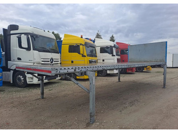 Platformă cu obloane ACKERMANN