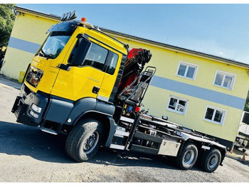 Camion cu cârlig MAN TGS 33.440
