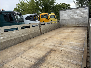 Camion platformă, Camion cu macara Scania P410 4X2 Palfinger PK 13001: Foto 3