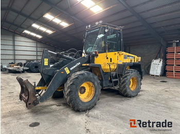 Încărcător frontal pe pneuri KOMATSU