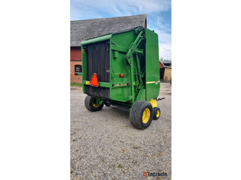 Presă baloţi rotunzi Rundbalspress John Deere 580: Foto 3 Presă baloţi rotunzi Rundbalspress John Deere 580: Foto 3