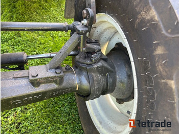 Utilaje agricole New Holland  T4040 super steer  traktor: Foto 5