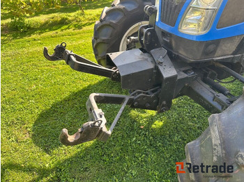 Utilaje agricole New Holland  T4040 super steer  traktor: Foto 4