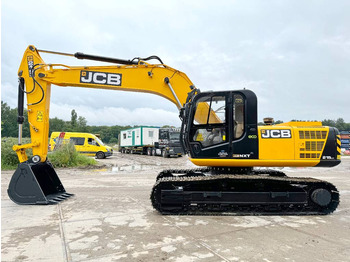 Excavator pe şenile JCB
