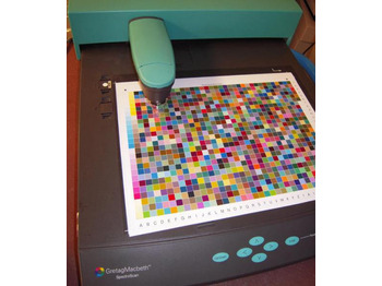 Mașină de tipar digital Epson 7600 Stylus Pro proofing system with ProofMaster Rip: Foto 3 Mașină de tipar digital Epson 7600 Stylus Pro proofing system with ProofMaster Rip: Foto 3