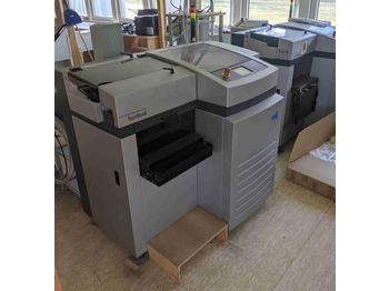 Mașină de îndosariat