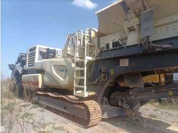 Concasor cu impact METSO