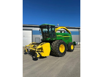 Combină de Recoltat Furaj JOHN DEERE 7200