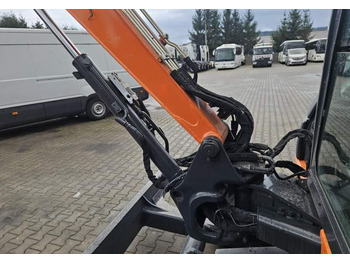 Excavator pe şenile Hitachi ZX48U-5A CLR / 3 ŁYŻKI / SPROWADZONA / 2 300 MTH: Foto 5