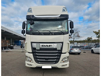 Cap tractor DAF XF 480