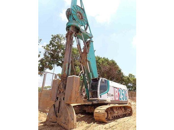 Maşină de foraj CASAGRANDE