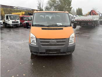 Autoutilitară cu platformă FORD Transit