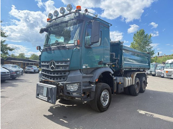 Camion basculantă Mercedes-Benz Arocs 3346 Kipper 6x6: Foto 3
