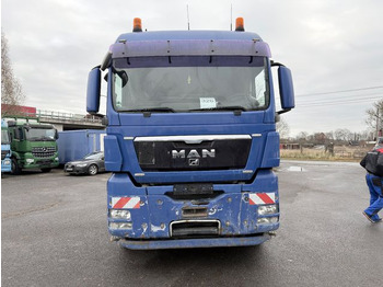 Cap tractor MAN TGX 26.480