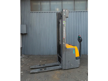 Transpalet la mare înălţime JUNGHEINRICH EJC