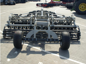 Grapă cu discuri nou ROLEX Hydraulische Scheibenegge / Hydraulic discs harrow / Dechaumeur à disques / Erpice a dischi / Дисковая гидравлическая борона тип лёгкий с тележкой / Brona talerzowa hydraulicznie składana lekka: Foto 5 Grapă cu discuri nou ROLEX Hydraulische Scheibenegge / Hydraulic discs harrow / Dechaumeur à disques / Erpice a dischi / Дисковая гидравлическая борона тип лёгкий с тележкой / Brona talerzowa hydraulicznie składana lekka: Foto 5