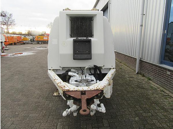 Pompă de beton staționară 2014 SCHWING SP1800 D 129KW trailer pump: Foto 3 Pompă de beton staționară 2014 SCHWING SP1800 D 129KW trailer pump: Foto 3