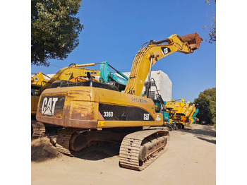 Excavator pe şenile