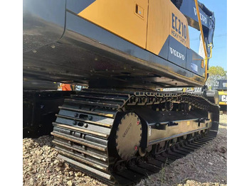 Excavator pe şenile VOLVO EC210
