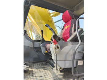 Excavator pe şenile KOMATSU PC200-7: Foto 3