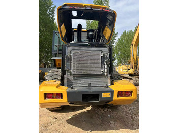 Încărcător frontal pe pneuri nou LIUGONG 856H: Foto 3