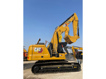 Excavator pe şenile CATERPILLAR 323