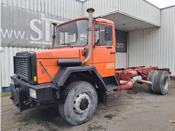 Camion şasiu IVECO Magirus