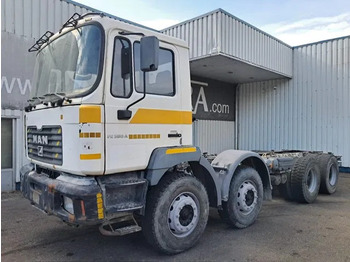 Camion şasiu MAN 35.364