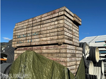 : fotografie din antet