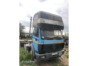 Camion şasiu MERCEDES-BENZ SK