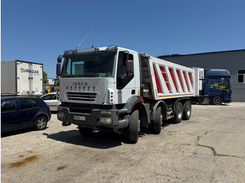 Camion IVECO EuroTrakker