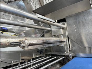 Maşina de ambalat Redpack P200 Flow wrapper: Foto 4