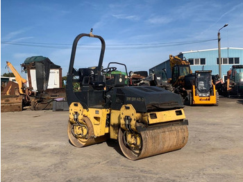 Cilindru compactor pentru asfalt BOMAG BW120AD-3