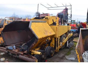 Finisor de asfalt DEMAG