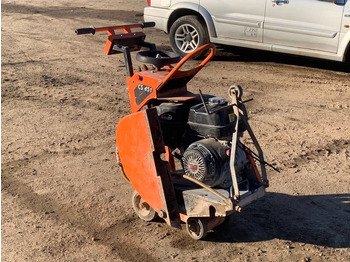 Maşină de asfaltat NORTON