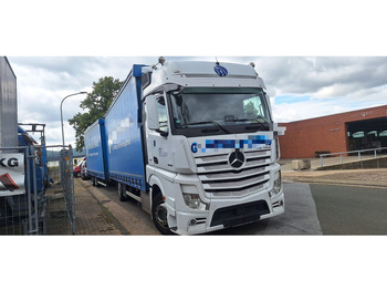 Camion cu prelată MERCEDES-BENZ