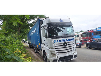 Camion cu prelată Mercedes-Benz 2642 BDF: Foto 2