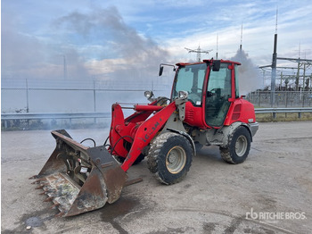 Încărcător frontal pe pneuri VOLVO L25F