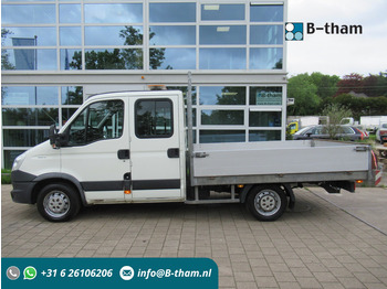 Autoutilitară cu platformă IVECO Daily