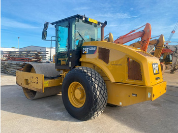 Cilindru compactor CATERPILLAR CS64B
