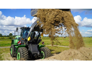 Încărcător frontal pe pneuri XCMG XC968-EV ELEKTRISK: Foto 4 Încărcător frontal pe pneuri XCMG XC968-EV ELEKTRISK: Foto 4