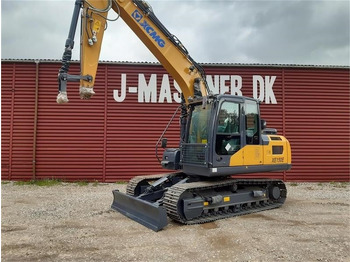 Excavator pe şenile XCMG XE150E