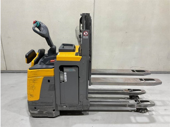 Transpalet la mare înălţime JUNGHEINRICH ERD