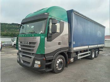 Camion cu prelată IVECO