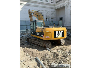 Excavator pe şenile